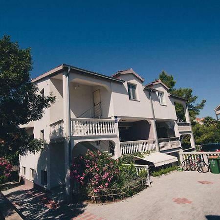 Apartments Vodice Eksteriør billede